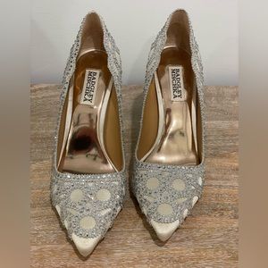 Badgley Mischka - brand new- pumps size 7.5